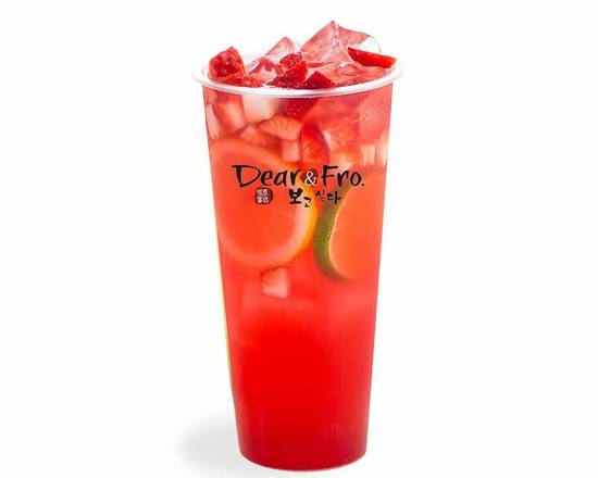 Strawberry Peach Oolong Tea 草莓白桃乌龙水果茶